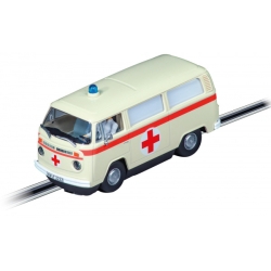 Auto Carrera D132 - 32033 VW BUS T2b Ambulance